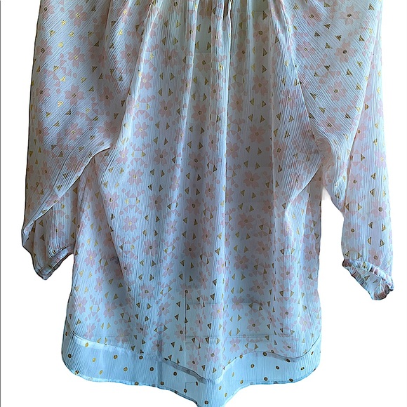 Hollister Sheer blouse - Picture 4 of 9